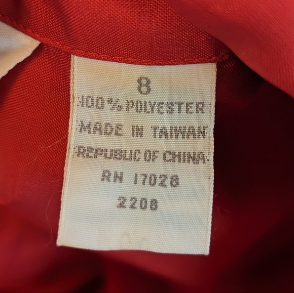 Vintage Shapely Women’s Red Satin Button-Up 1960s Elegant Dressy Top Size 8 - Picture 7 of 14